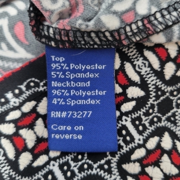 SOLD - 3/$15 🔴 Apt. 9 Black Red White Boho Pattern Sleevless Tunic Tank Blouse - Picture 5 of 6